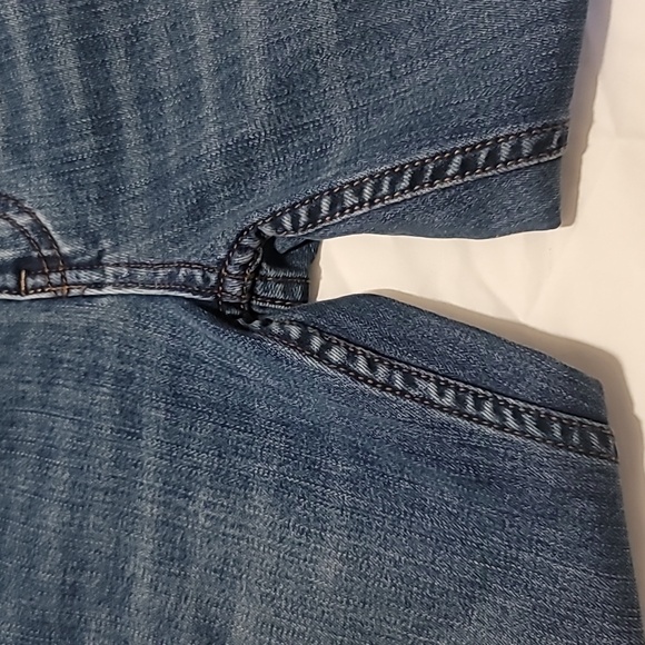 FREE PEOPLE Distressed Cropped Capri Jeans Low Rise Size W28 - Picture 6 of 17